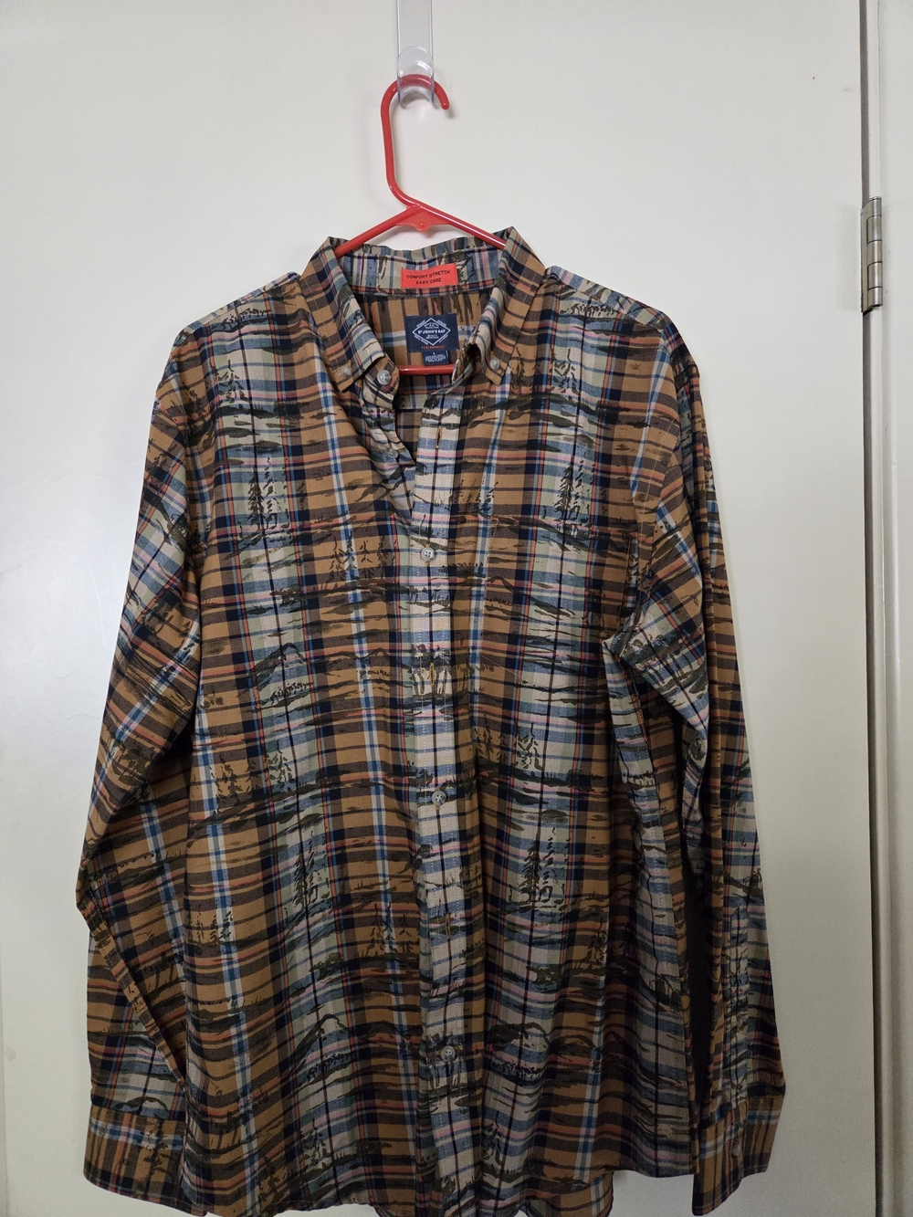 Men's Plaid Button-Up Shirt in Brown and Blue